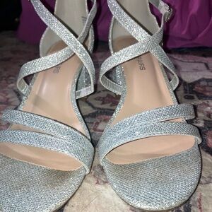 Dream Pairs Silver Crisscross Heels
